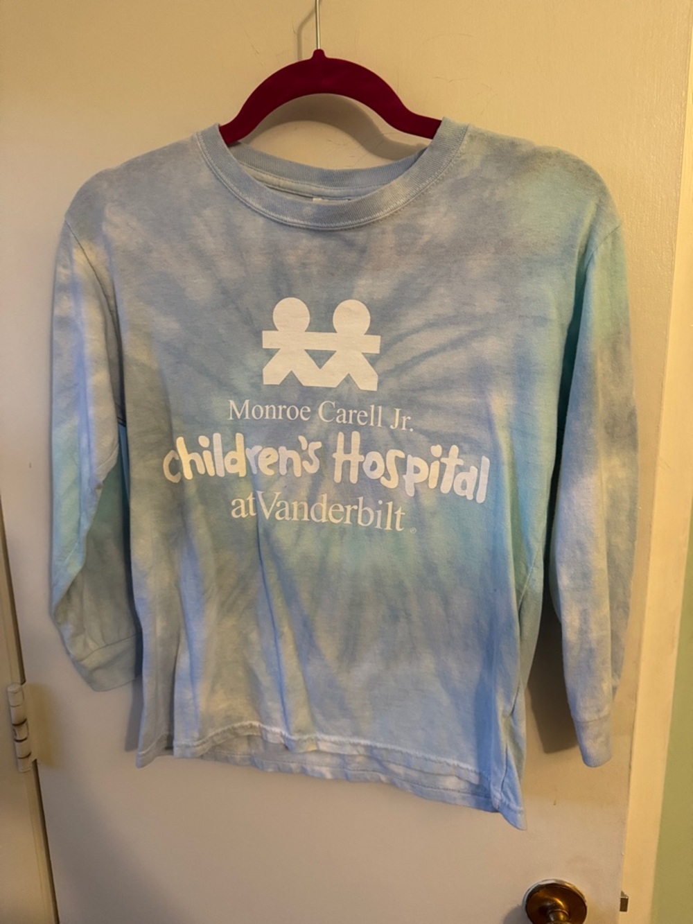 Monroe Carell Jr. Children's Hospital at Vanderbilt Tie-Dye Long Sleeve T - Blue